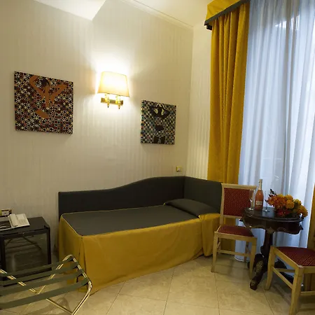 Relais Dei Papi Hotel 3*