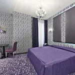 Hotel Relais Dei Papi