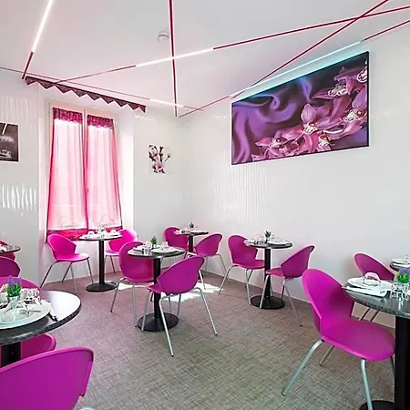 Relais Dei Papi Hotel 3*